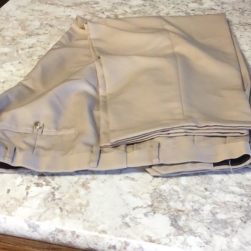 Men’s 52x32 double pleated, cuffed dress pants